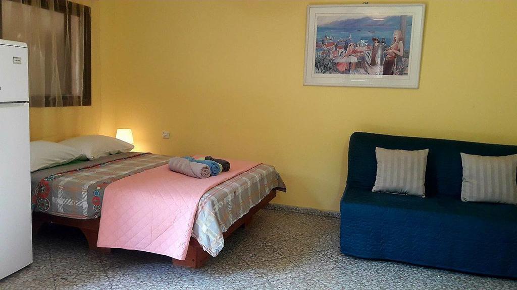Lesanel - Guest House Arad Zewnętrze zdjęcie
